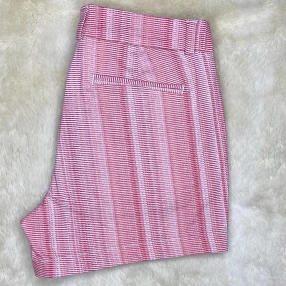 A.n.a. Twill Red & White Striped Shorts Size 4 - Picture 4 of 7
